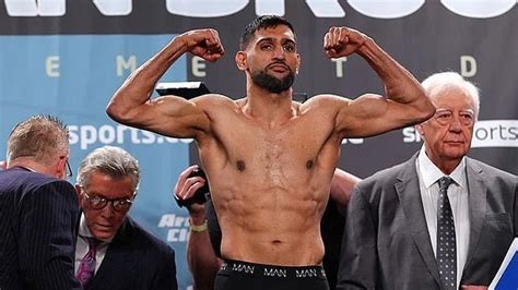 amir khan wealth boxer.